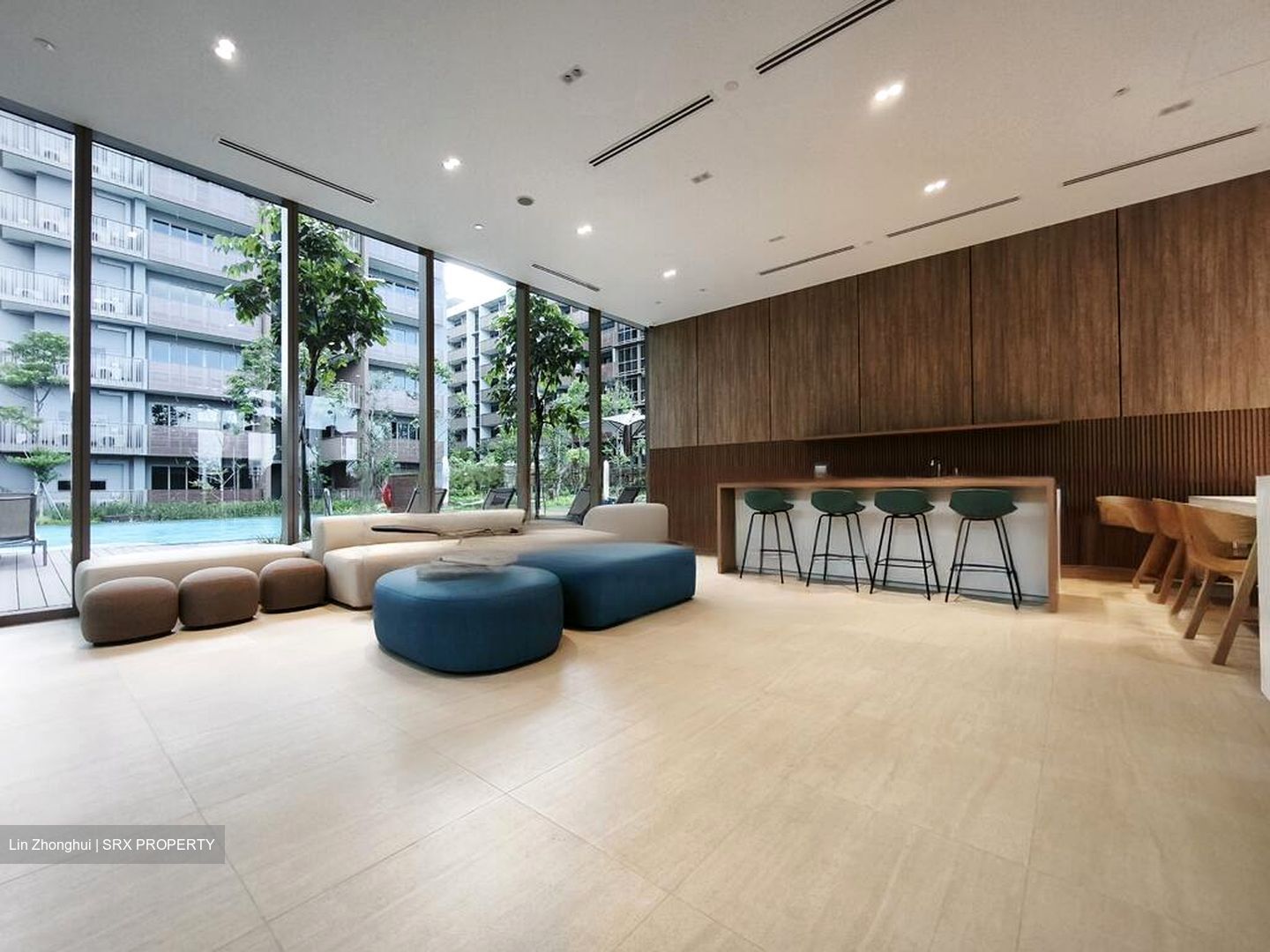 Pasir Ris Drive 8 (D18), Condominium #461874461